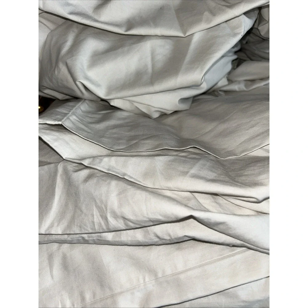 (3) QUINCE QUEEN DUVET COVER SET 5PC LIGHT GREY ORGANIC COTTON (FOUR PILLOWCASE)